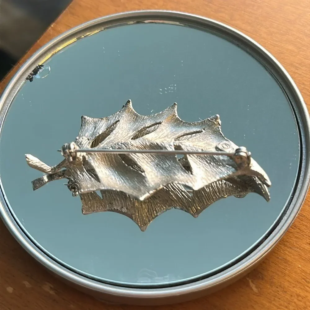 Vintage Silver Tone‎ Leaf Brooch
